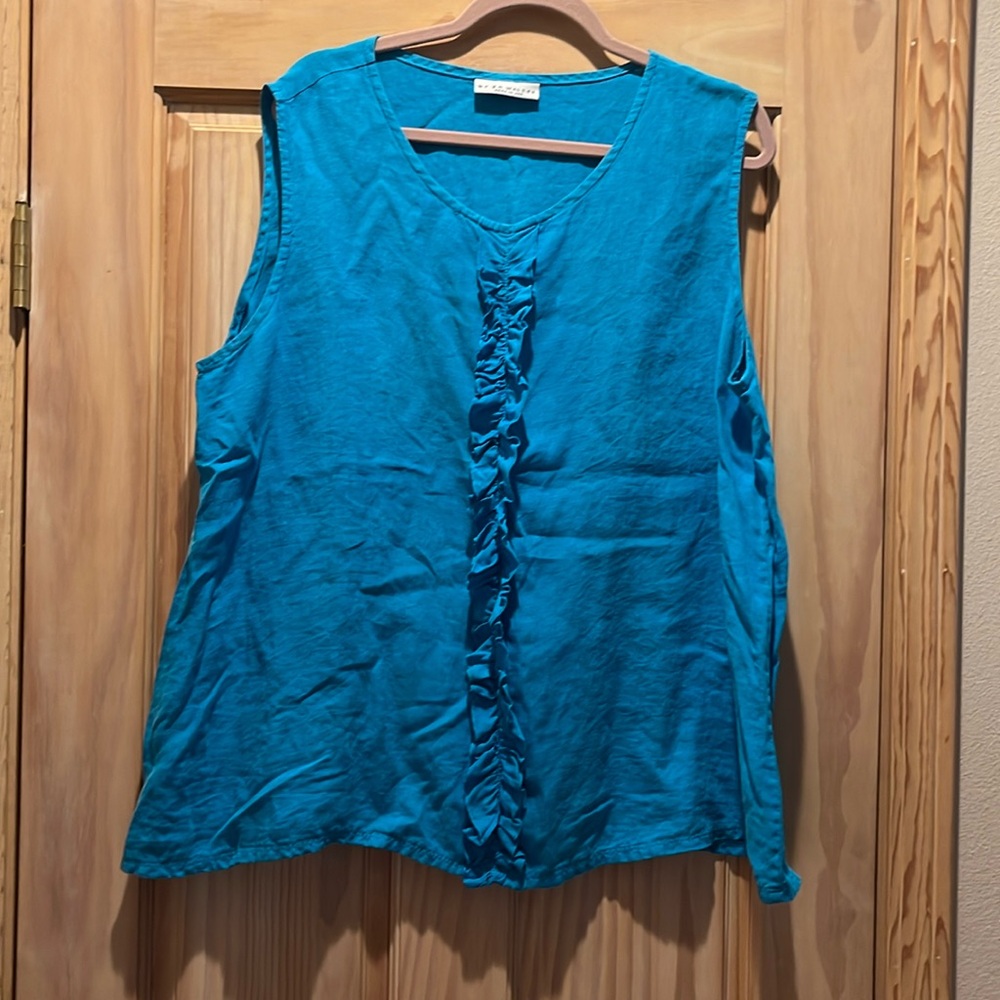 Bryn Walker Blue Linen Top. Size XL. Ruffle Front